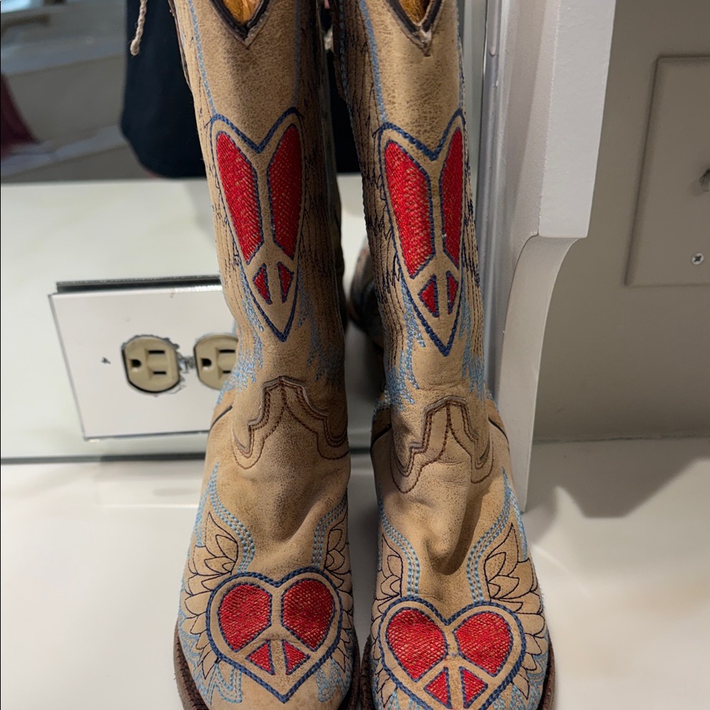Kids Western Heart Embroidered Boots